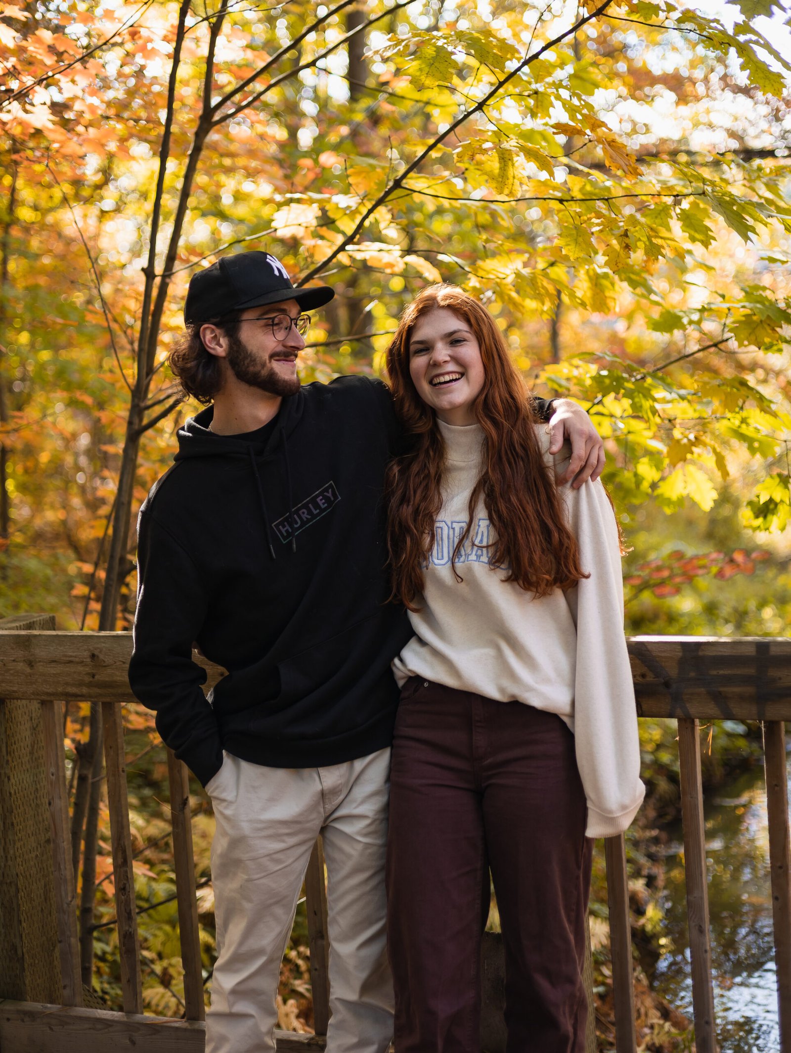 Frère et soeur complices