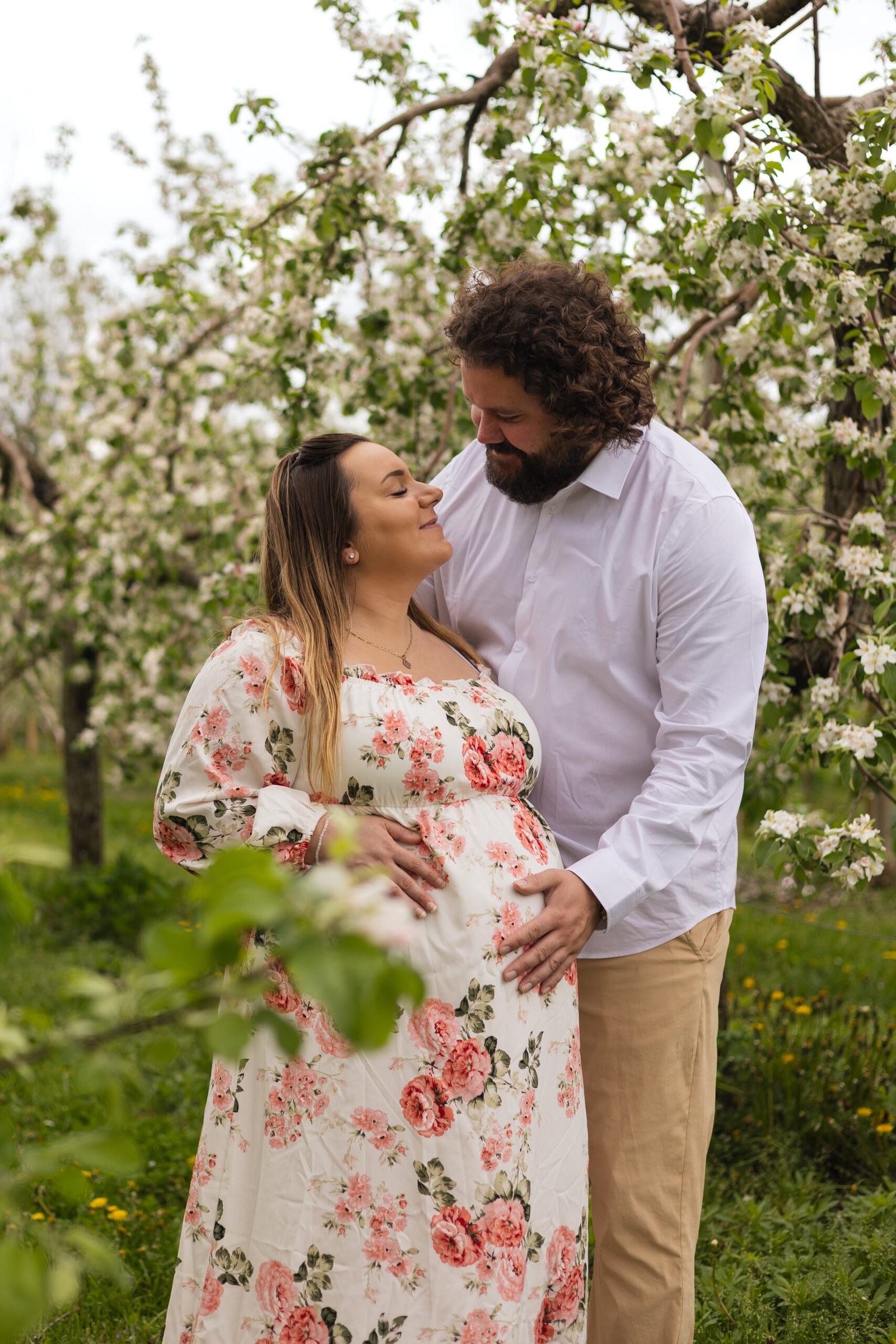 Séance maternité verger en fleurs