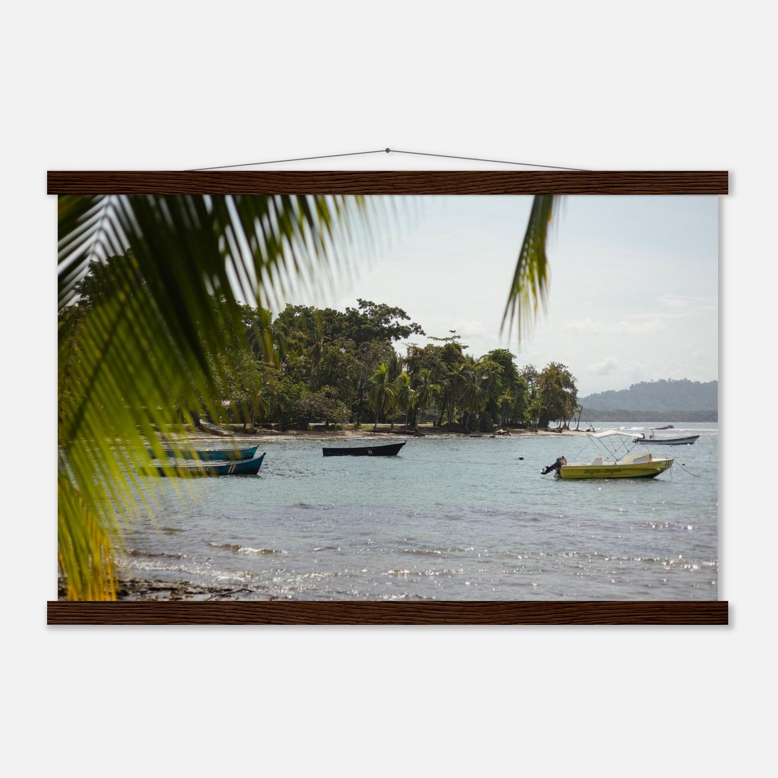 brise marine avec support à affiche en bois 8079752a-1331-4393-bffe-72f233ef19ae