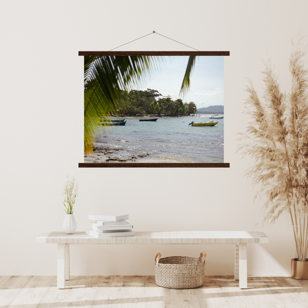 brise marine avec support à affiche en bois brise marine avec support à affiche en bois