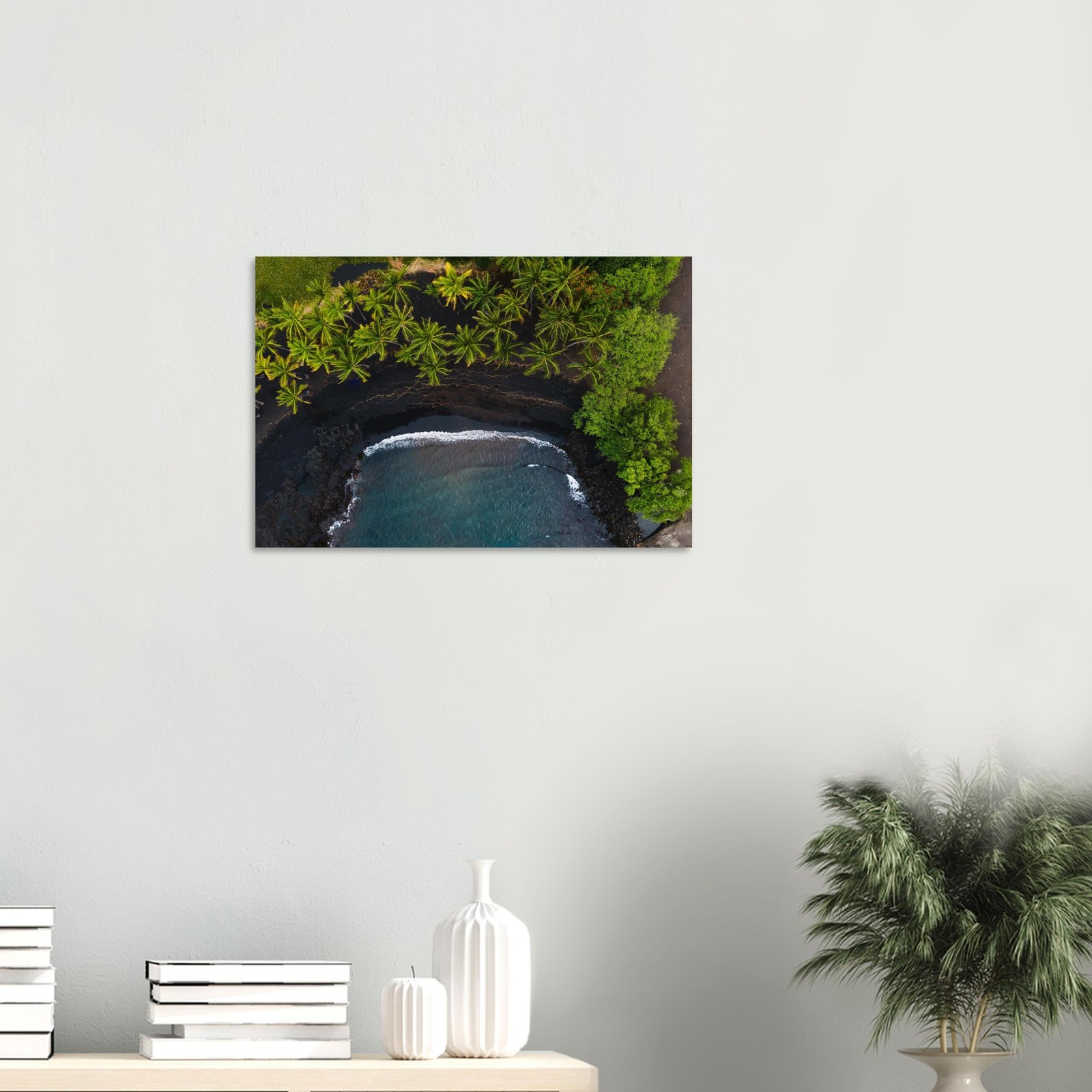 plage volcanique vue du ciel af05d115-85a7-4f62-869e-2a2c4cebdb3b