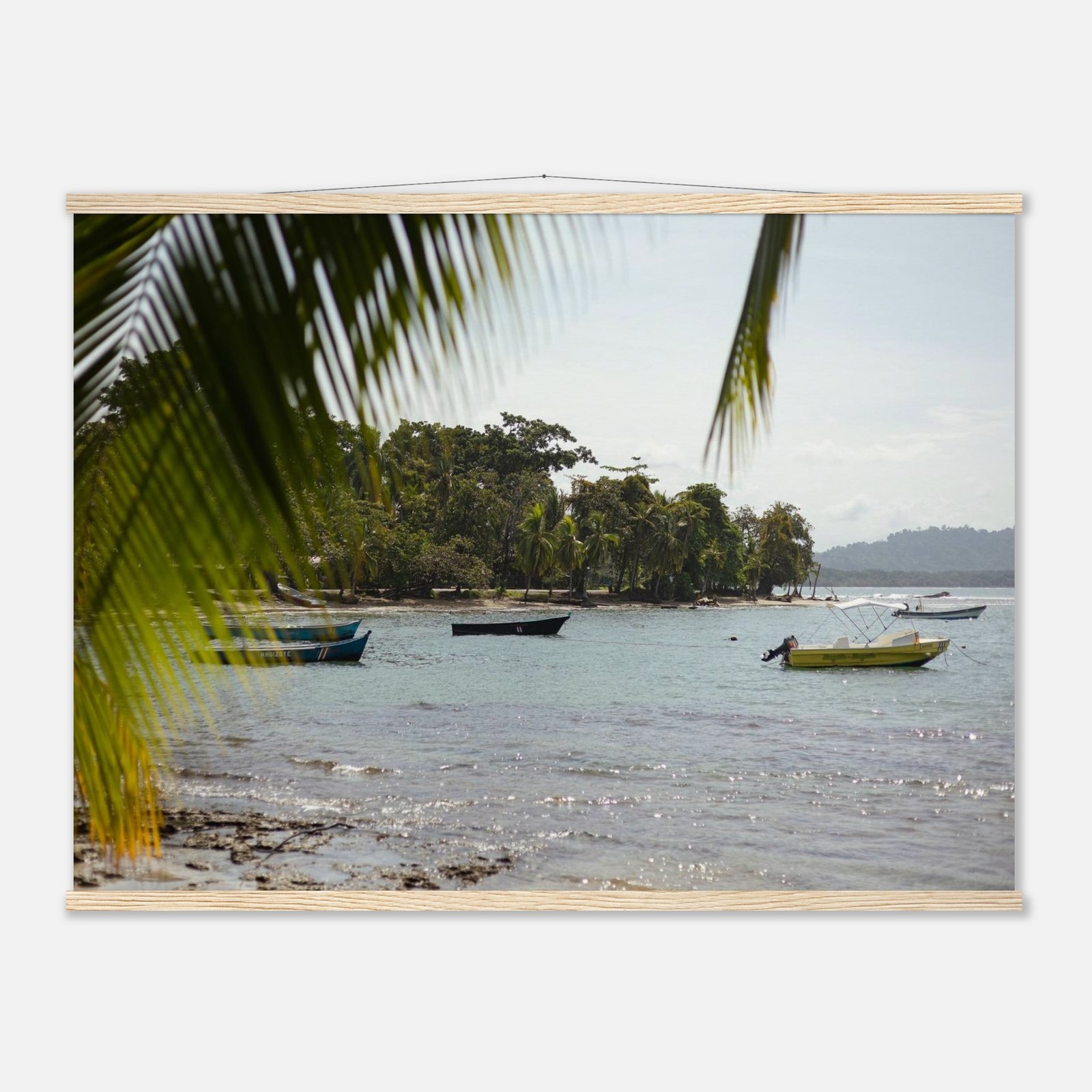 brise marine avec support à affiche en bois b64e141d-f2eb-47da-8fcd-0adc2392083a