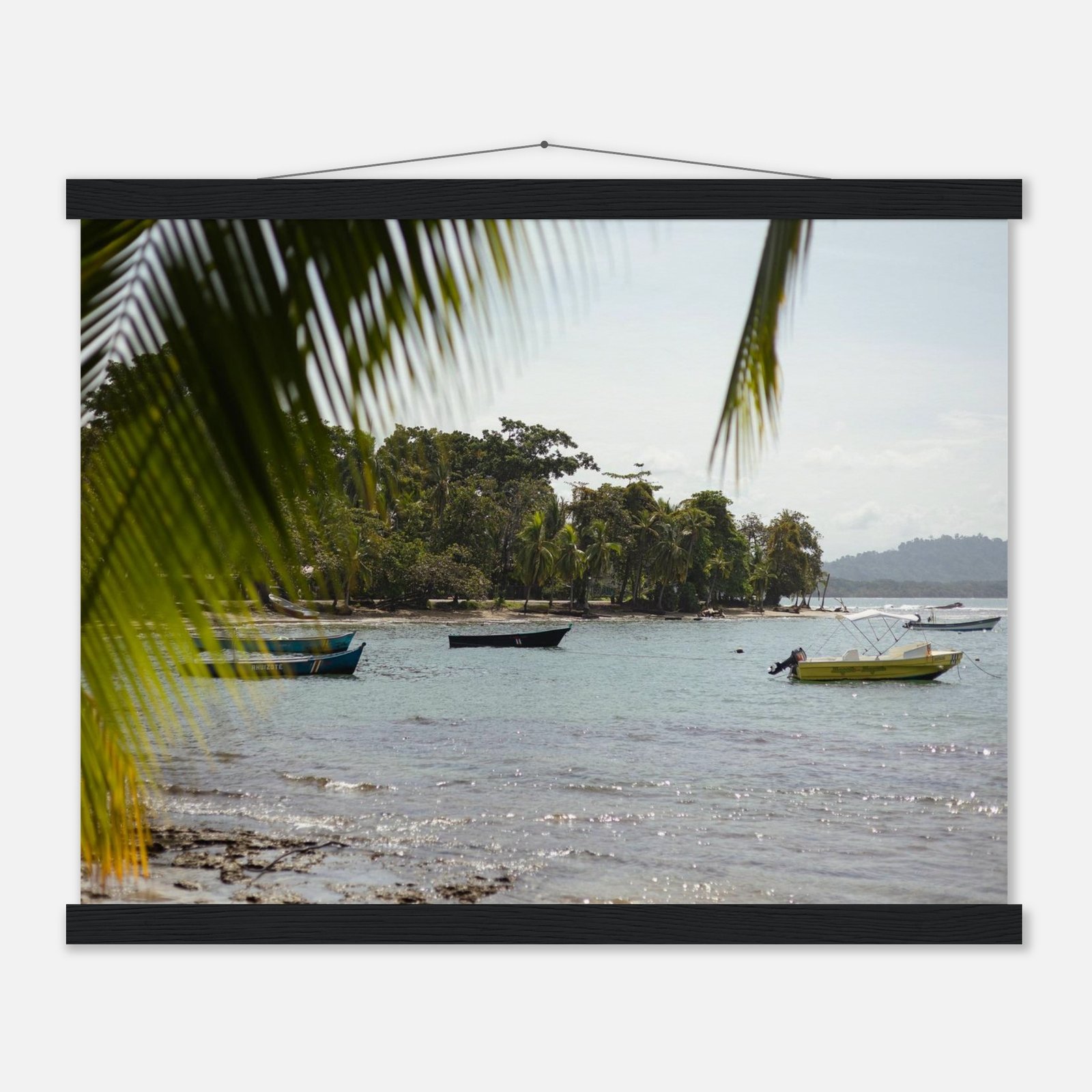 brise marine avec support à affiche en bois ed173818-a649-4c76-ad18-2f79396f78a6